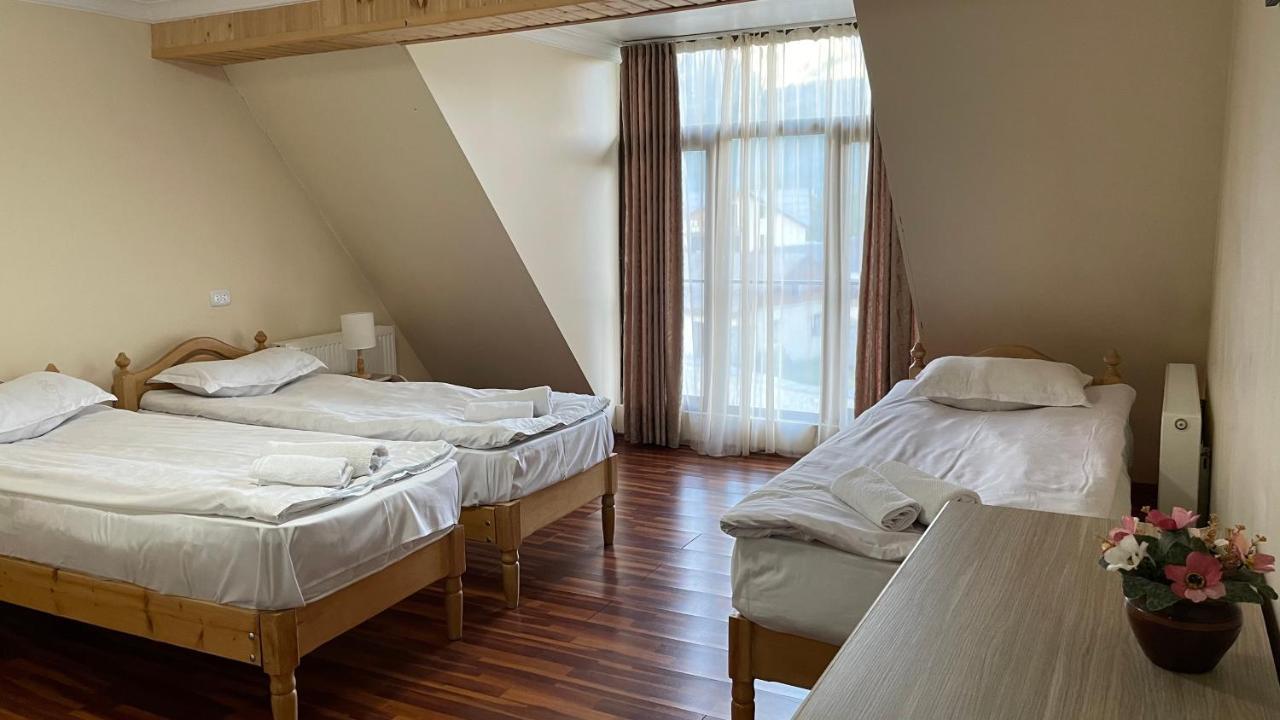 Mestiatour Guest House Екстериор снимка