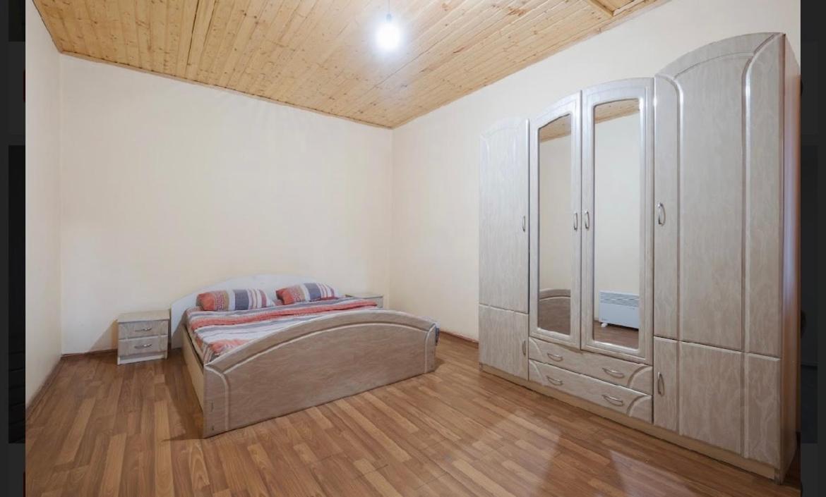 Mestiatour Guest House Екстериор снимка