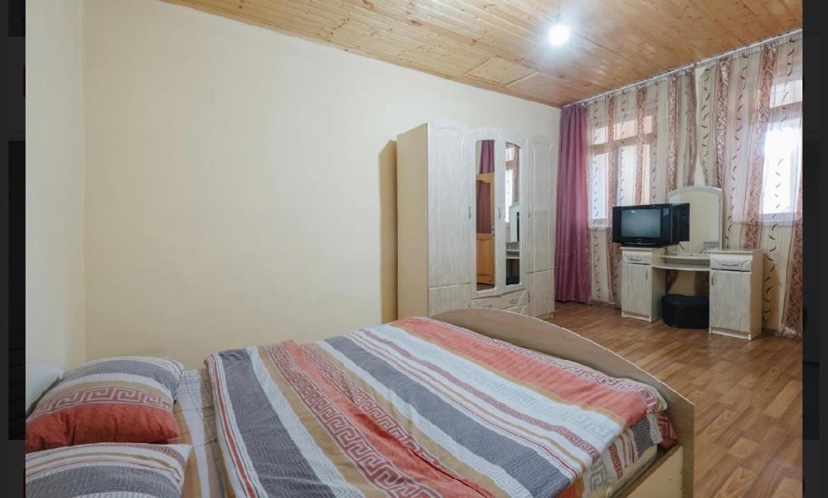 Mestiatour Guest House Екстериор снимка