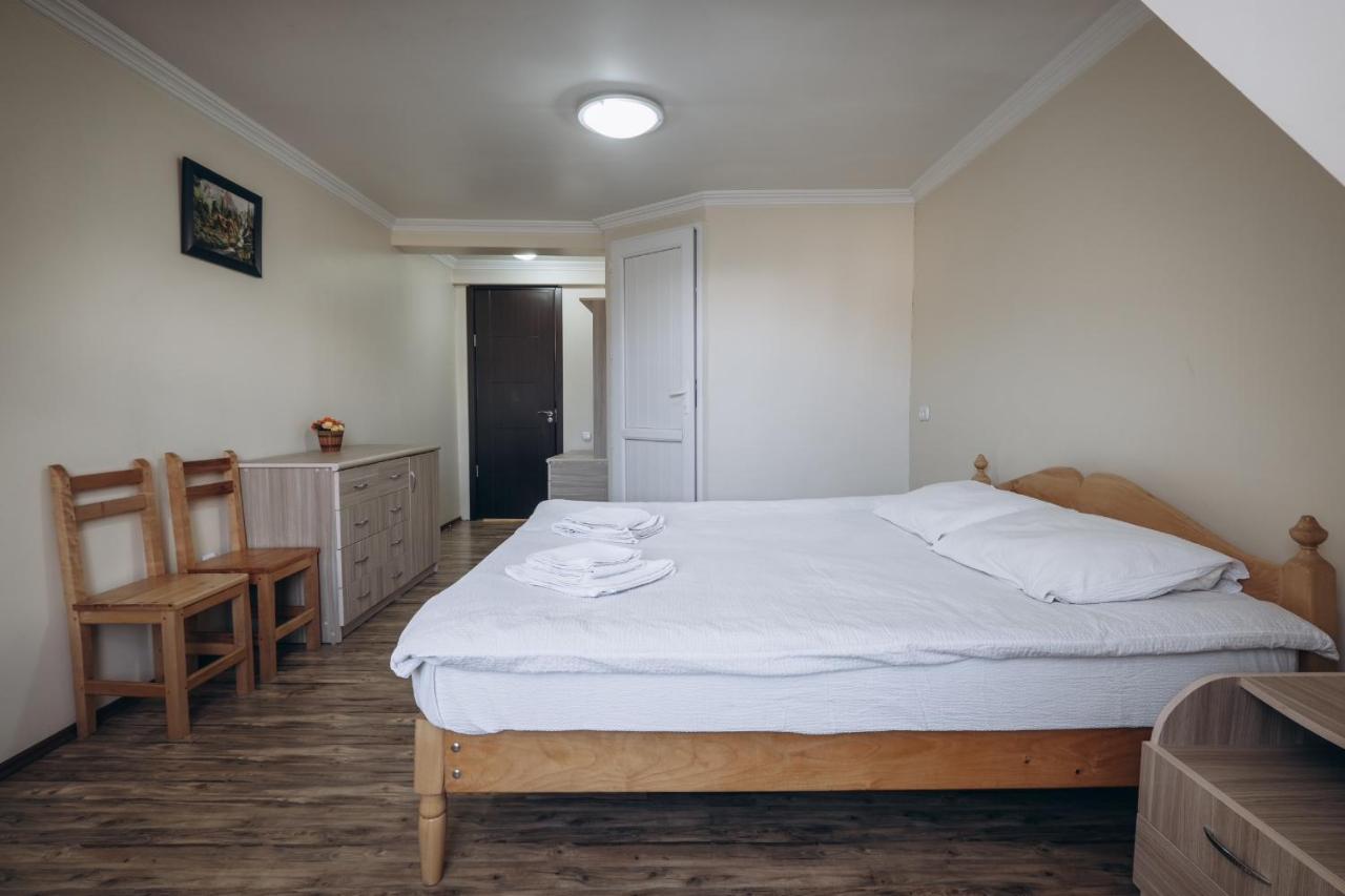 Mestiatour Guest House Екстериор снимка