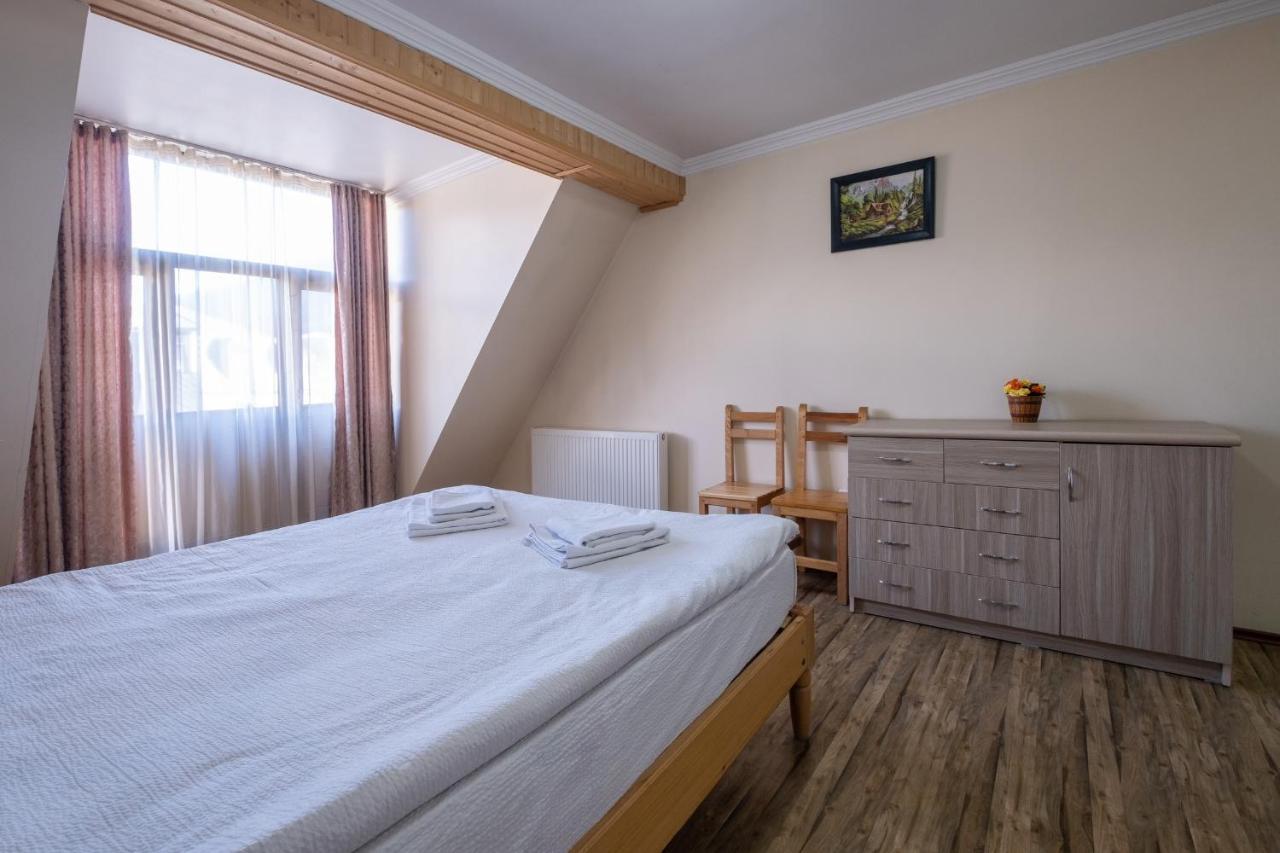 Mestiatour Guest House Екстериор снимка