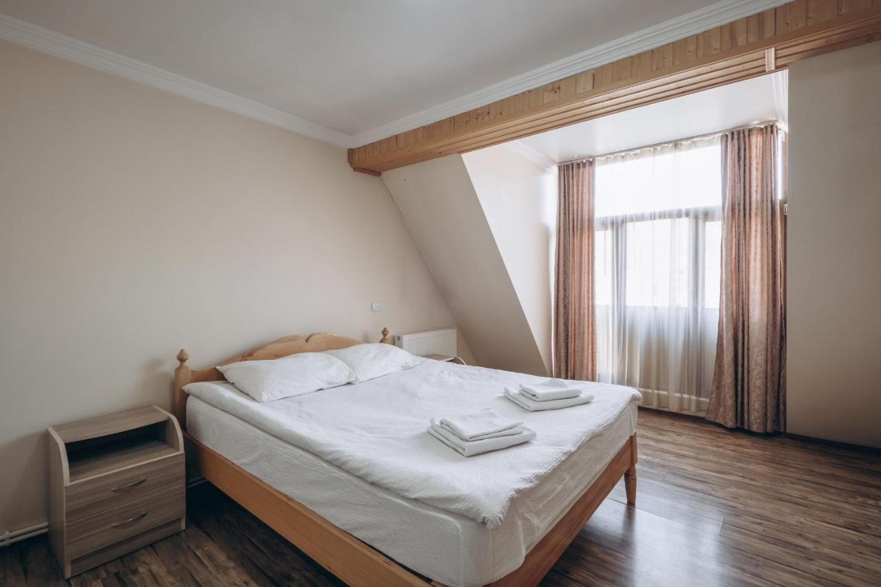 Mestiatour Guest House Екстериор снимка