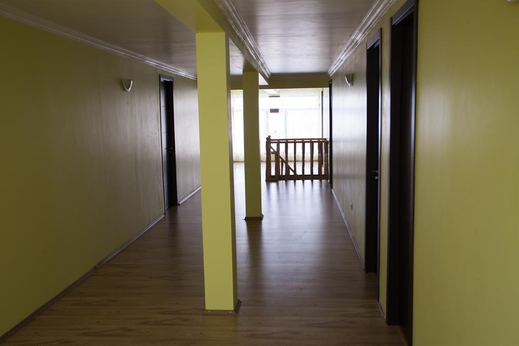 Mestiatour Guest House Екстериор снимка