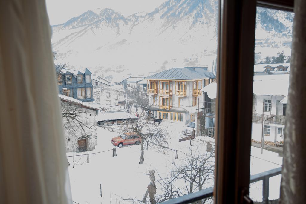 Mestiatour Guest House Екстериор снимка