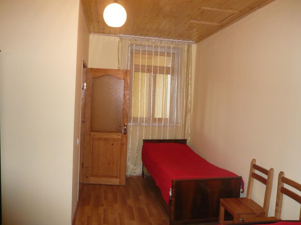Mestiatour Guest House Екстериор снимка