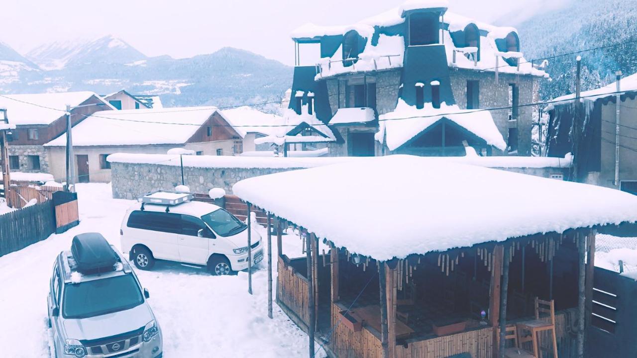 Mestiatour Guest House Екстериор снимка
